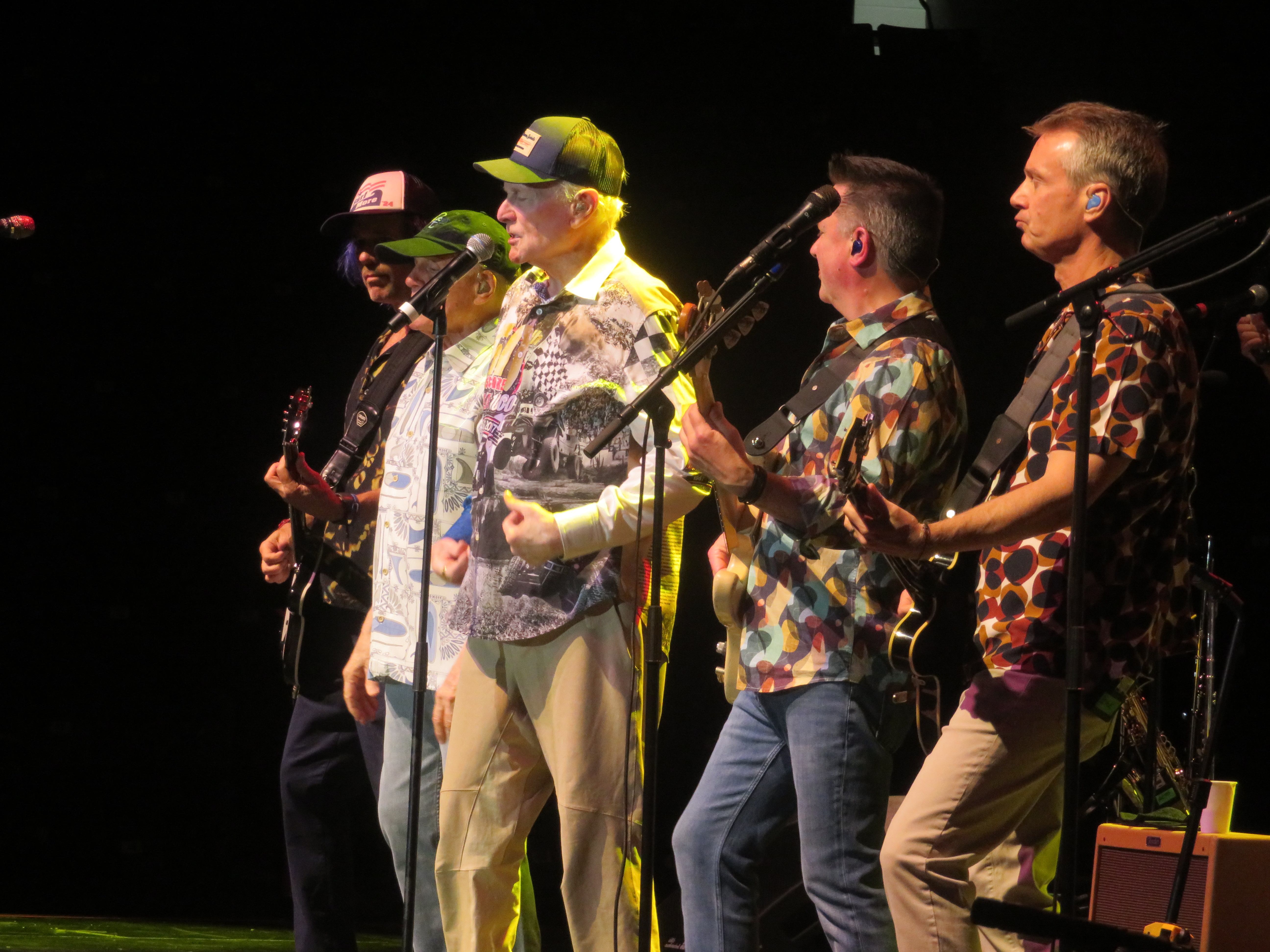 BeachBoys2025-04-03ParamountCentreMississaugaCanada (13).JPG